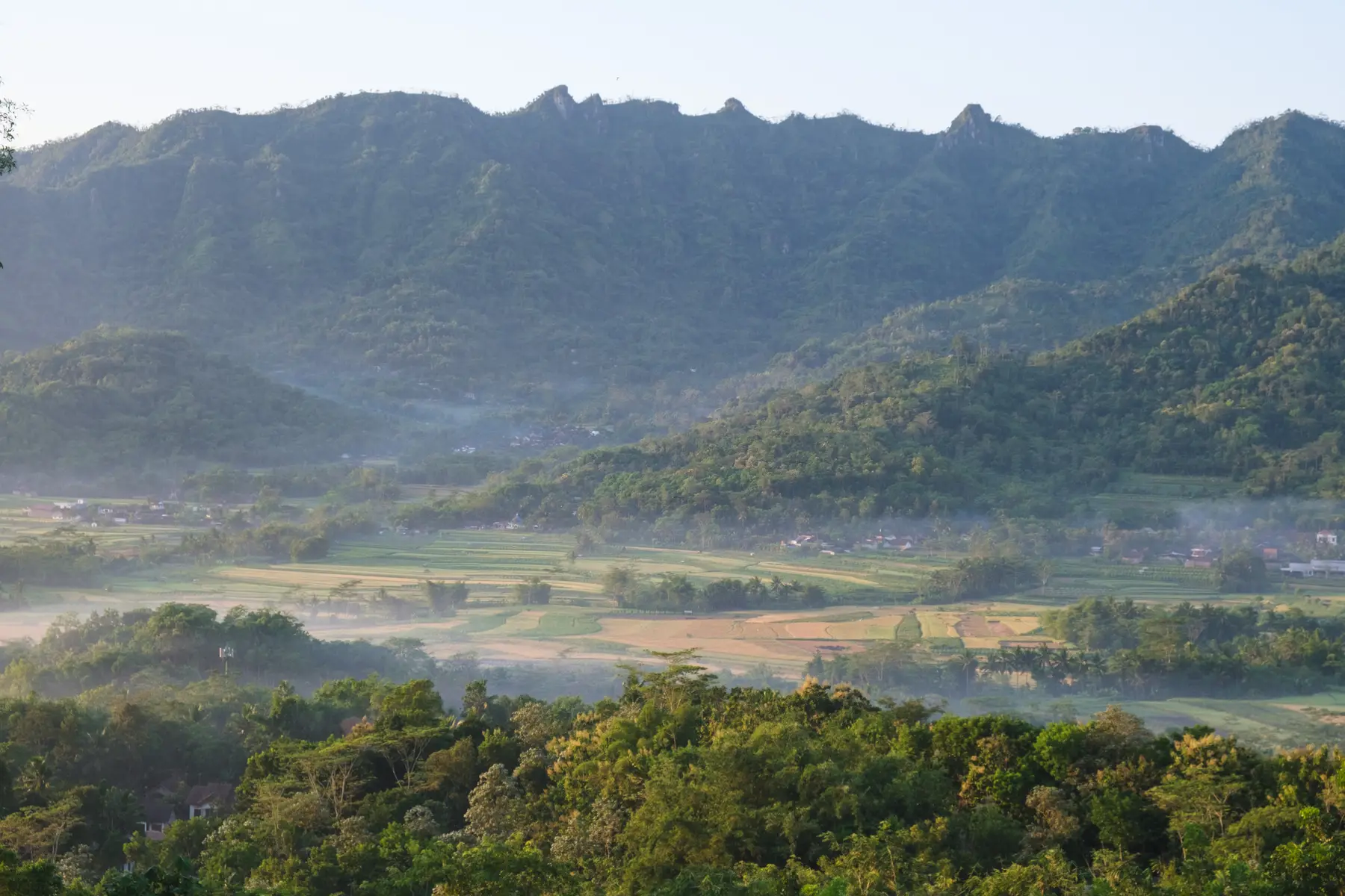Borobudur & Prambanan in Indonesia, photograph 1
