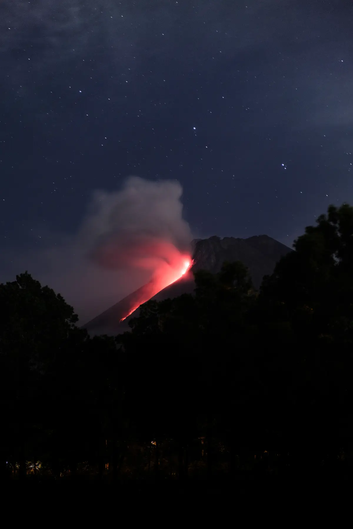Volcanoes in Indonesia, photograph 1