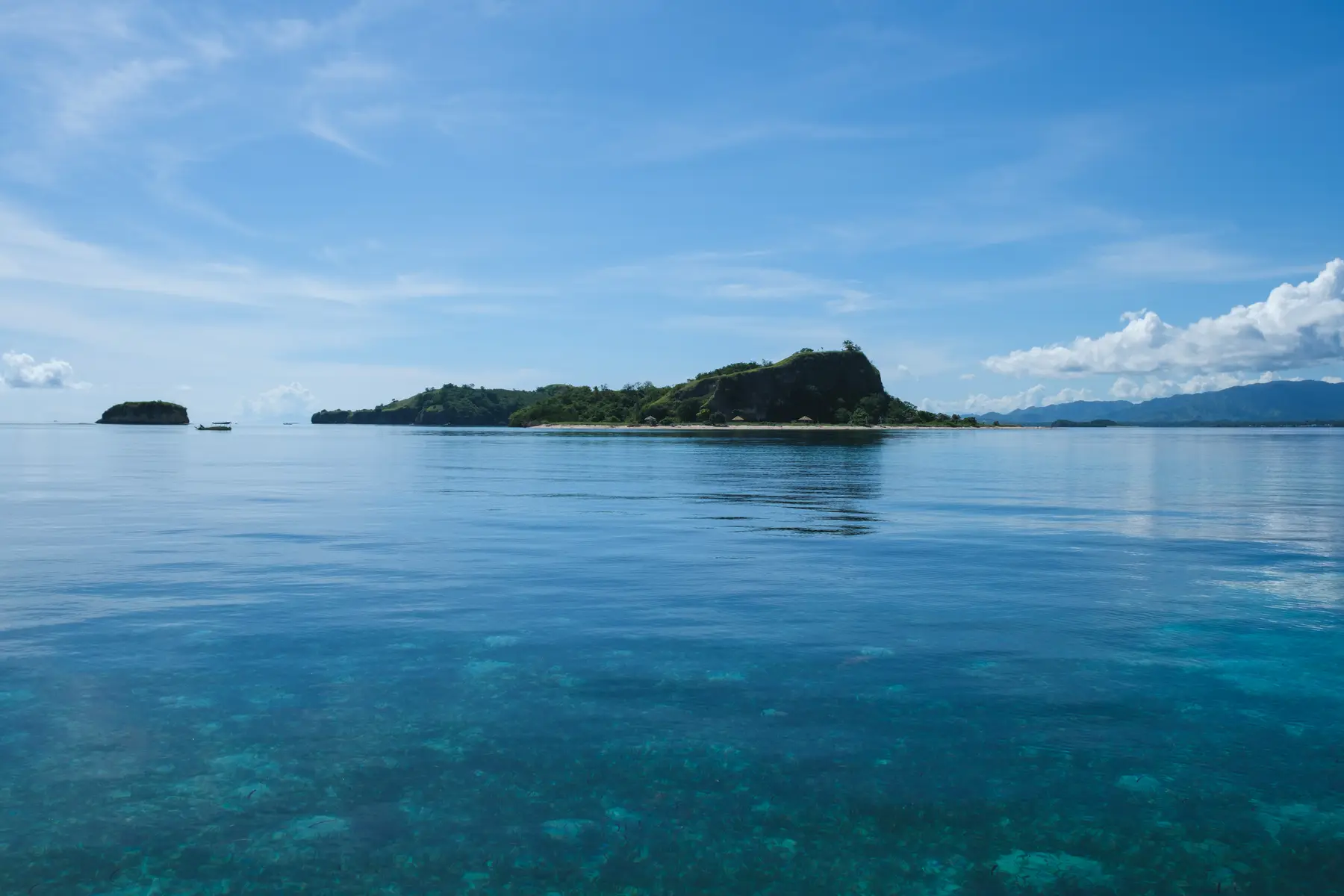 Komodo Expedition in Indonesia, photograph 3