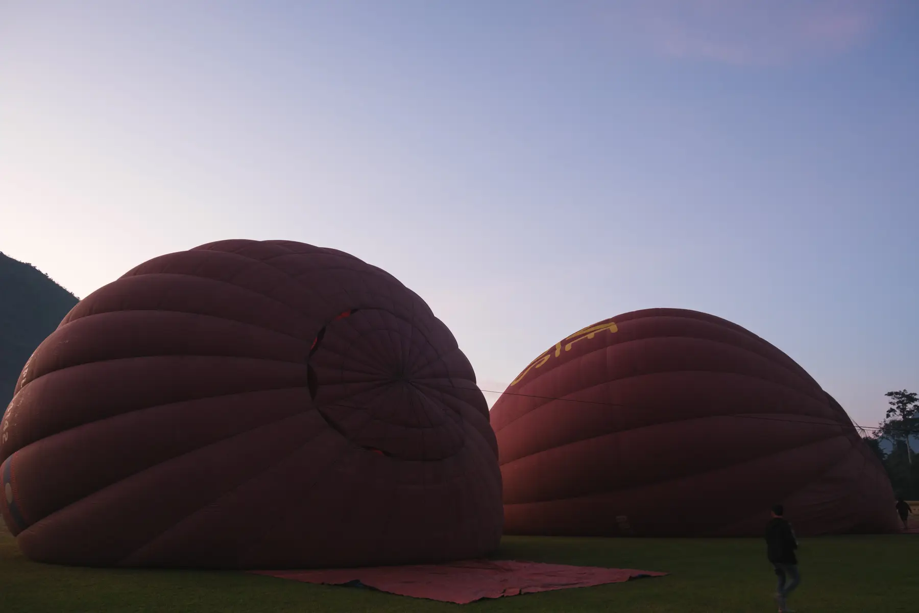 Balloon Flight — Vang Vieng in Laos, photograph 1