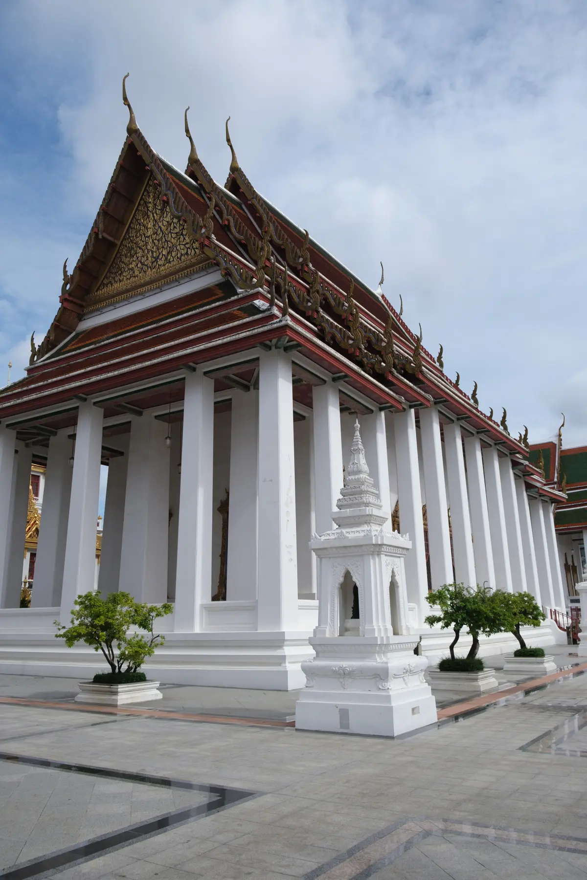 Temples in Thailand, photograph 1